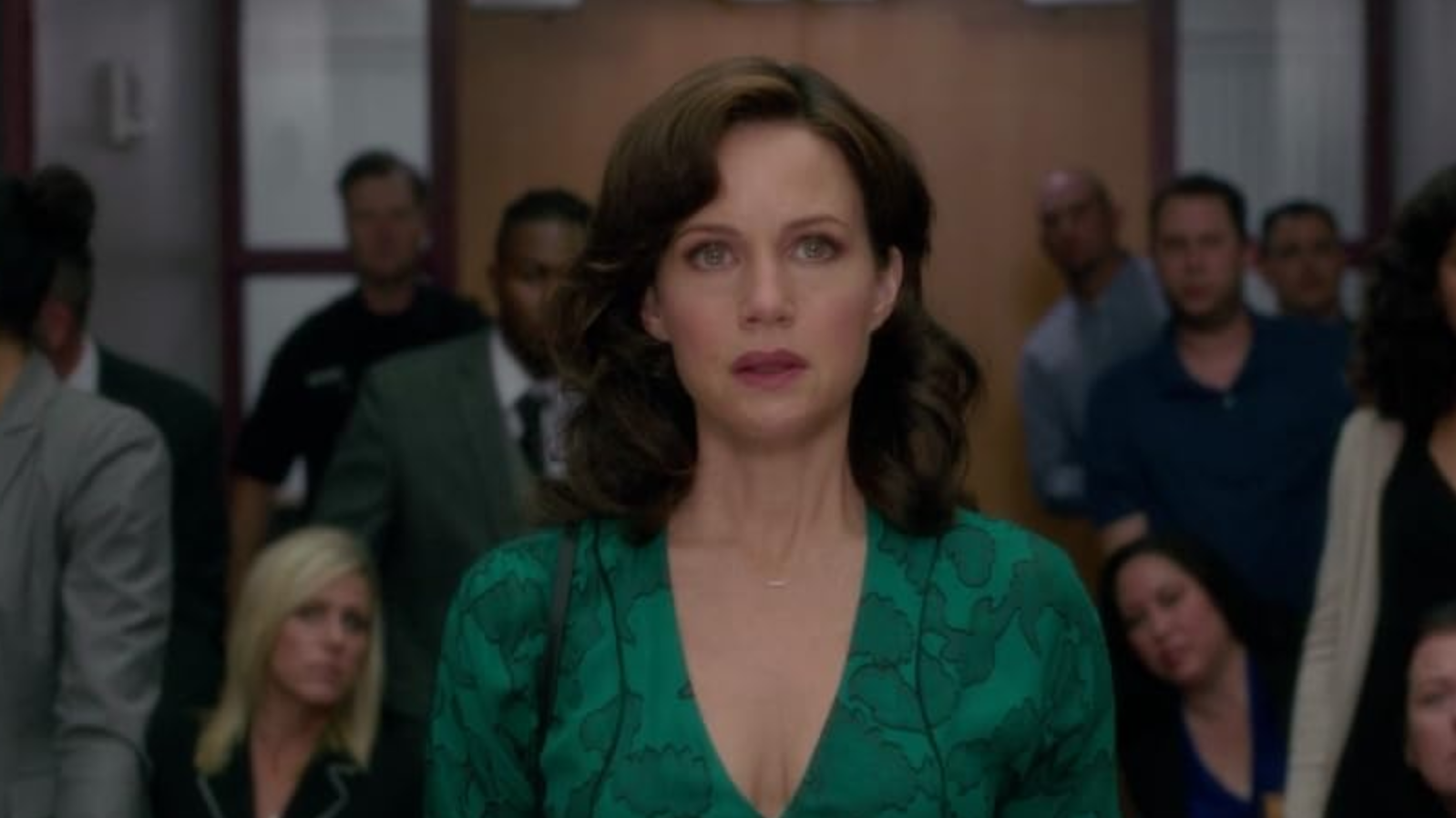 Mike Flanagan credits Carla Gugino for "saving" Gerald's Game | Popverse