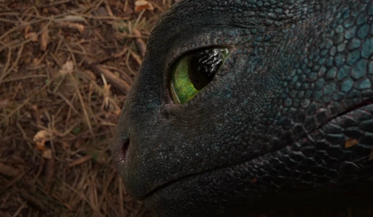 Get your first look at Toothless (and Hiccup, and everyone else) in